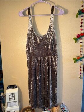 EUC Volcom x Georgia May Jagger crushed velvet skater dress.Style: Skater or bab